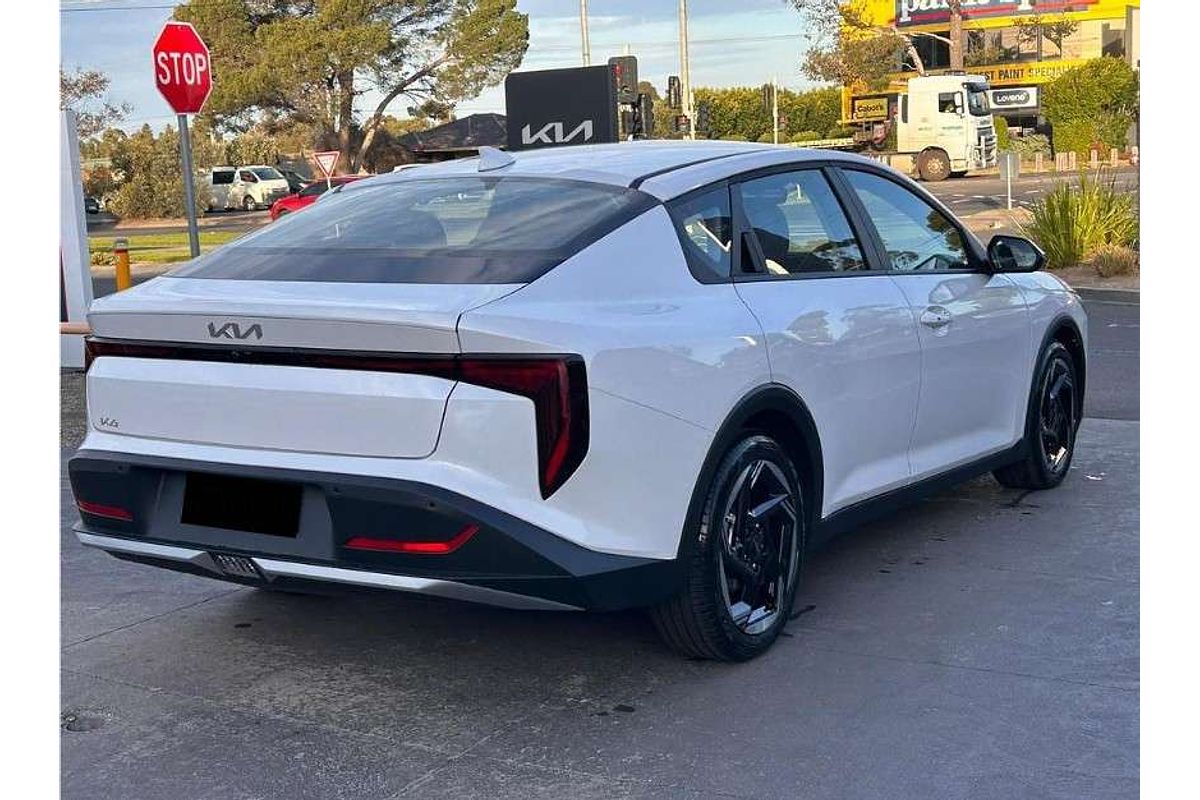 2025 Kia K4 Sport+ CL4m
