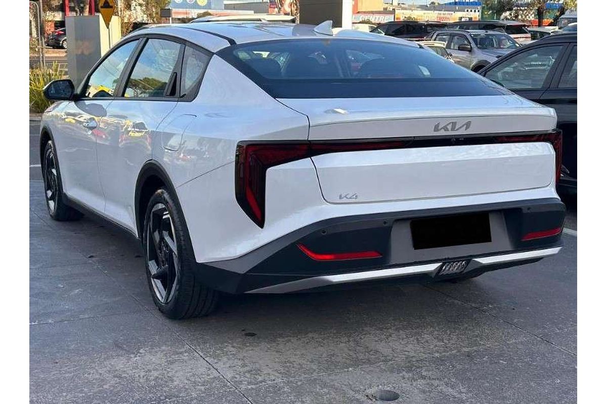 2025 Kia K4 Sport+ CL4m