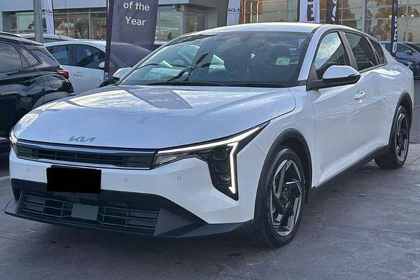 2025 Kia K4 Sport+ CL4m