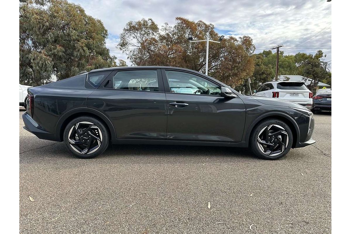 2024 Kia K4 Sport CL4m