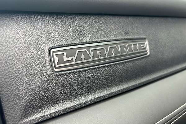 2024 RAM 2500 Laramie DJ 4X4
