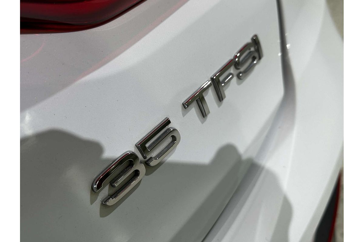 2022 Audi Q3 35 TFSI S line F3