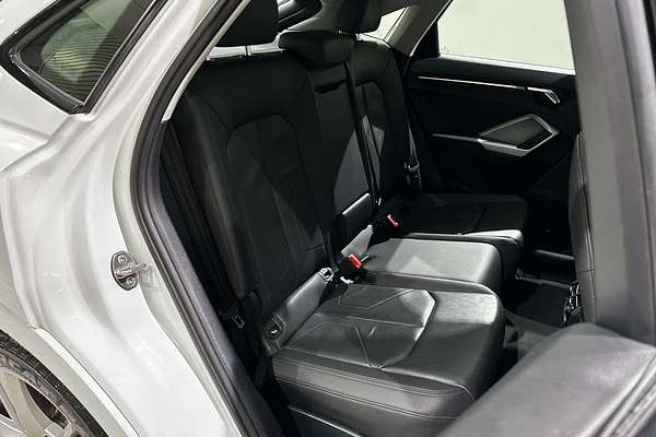 2022 Audi Q3 35 TFSI S line F3