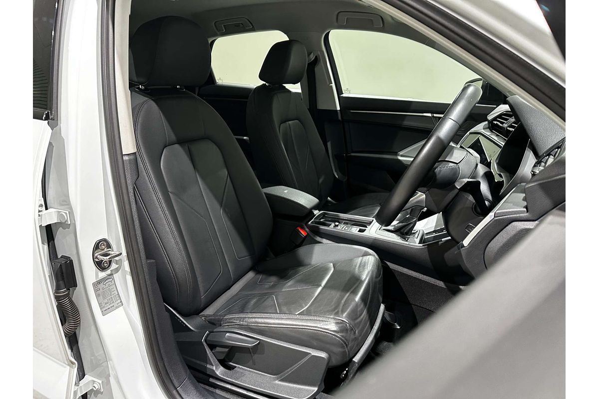 2022 Audi Q3 35 TFSI S line F3