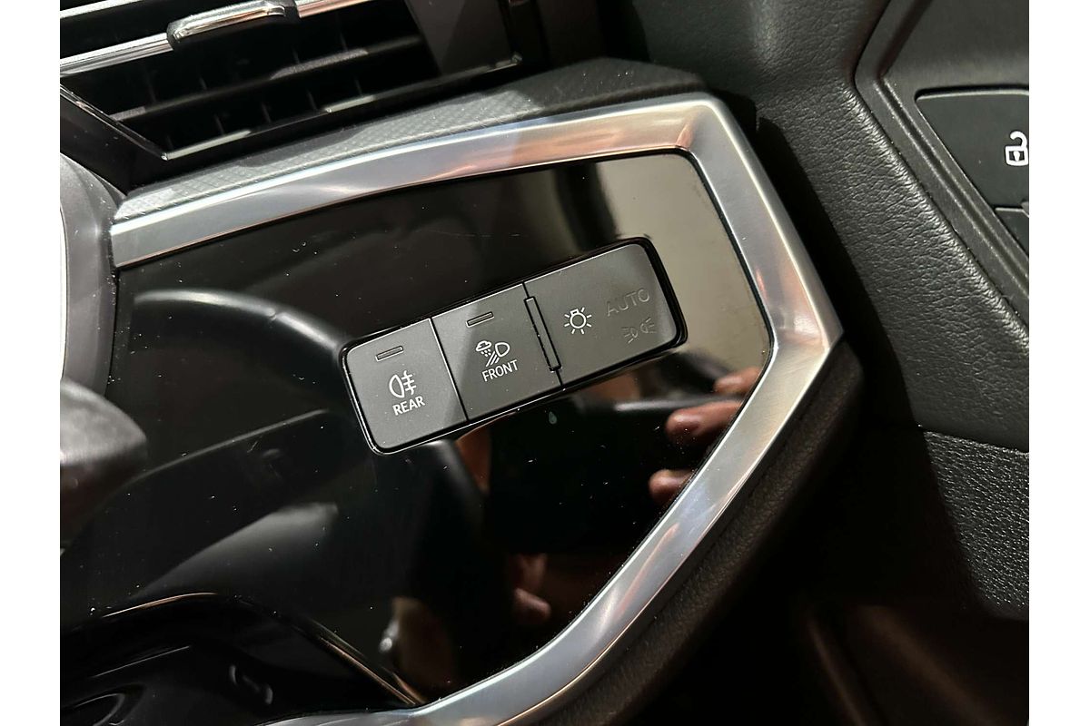 2022 Audi Q3 35 TFSI S line F3
