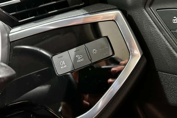 2022 Audi Q3 35 TFSI S line F3
