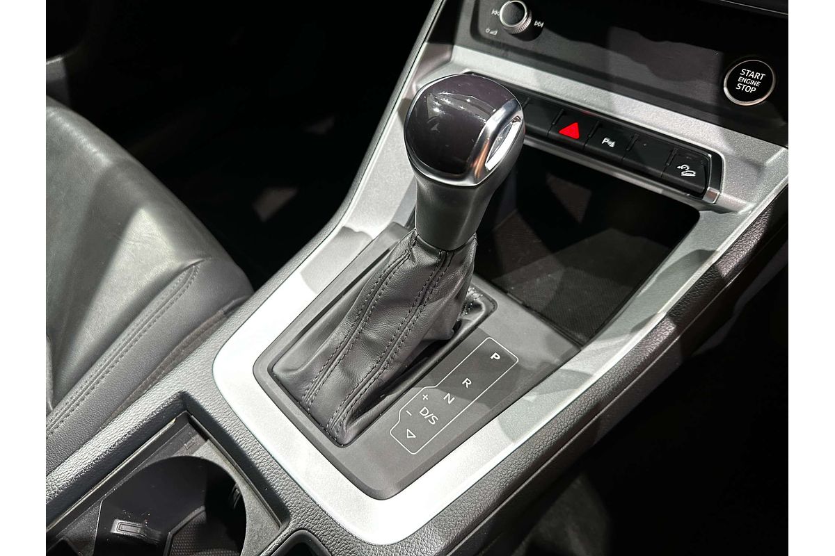 2022 Audi Q3 35 TFSI S line F3