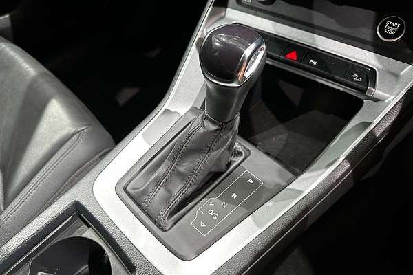 2022 Audi Q3 35 TFSI S line F3