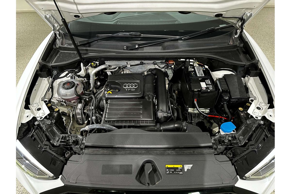 2022 Audi Q3 35 TFSI S line F3
