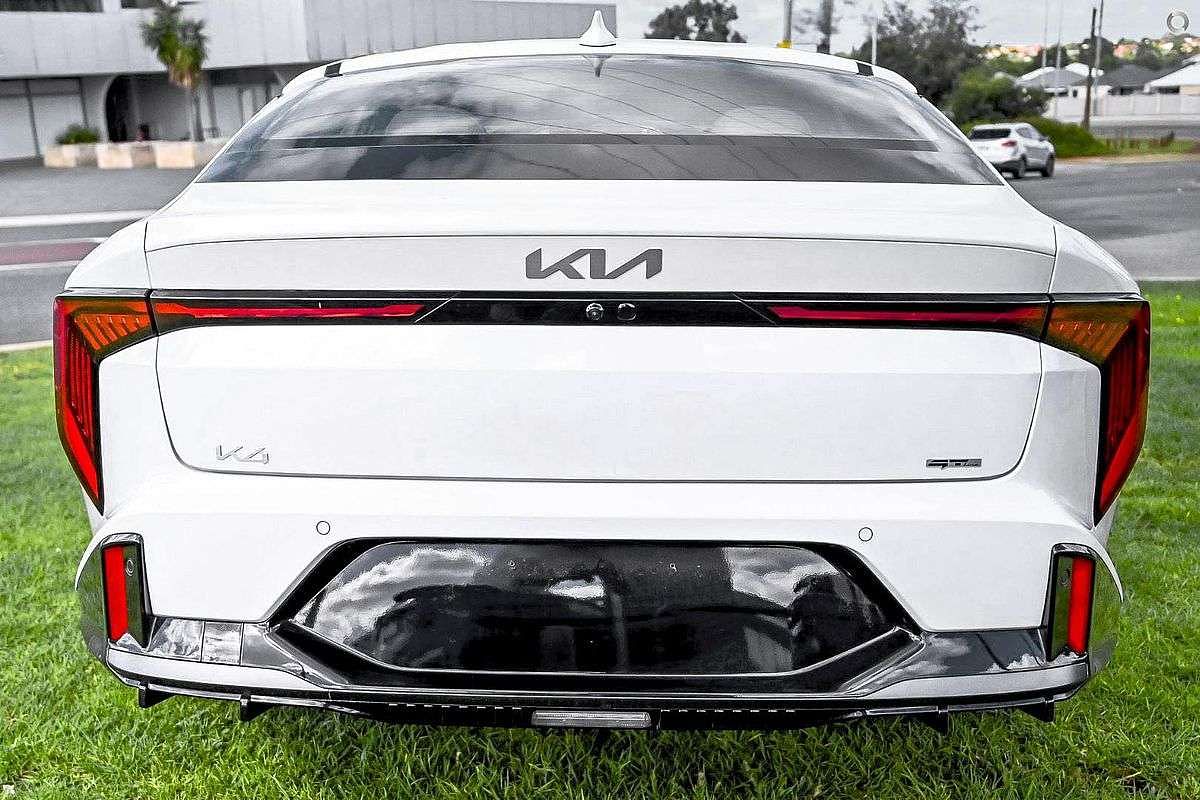 2024 Kia K4 GT-Line CL4m