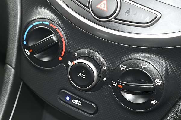 2018 Hyundai Accent Sport RB6