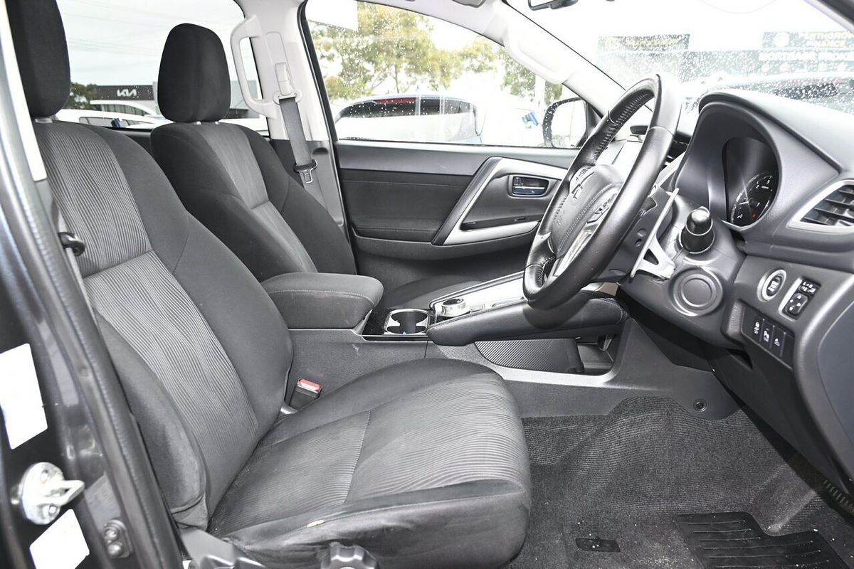 2021 Mitsubishi Pajero Sport GLS QF