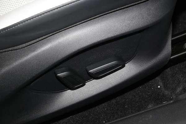 2025 MG ZS Essence Hybrid+ ZS32
