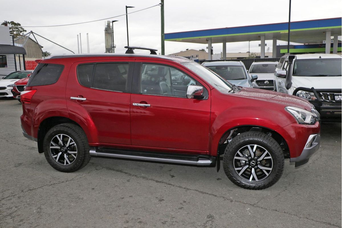2019 Isuzu MU-X LS-T