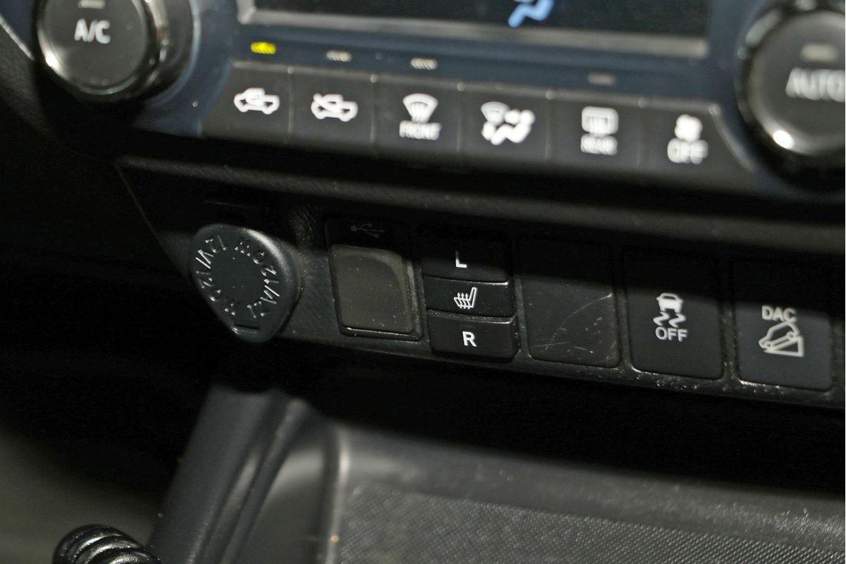 2018 Toyota Hilux Rugged X GUN126R 4X4