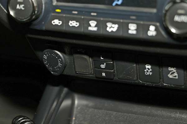2018 Toyota Hilux Rugged X GUN126R 4X4