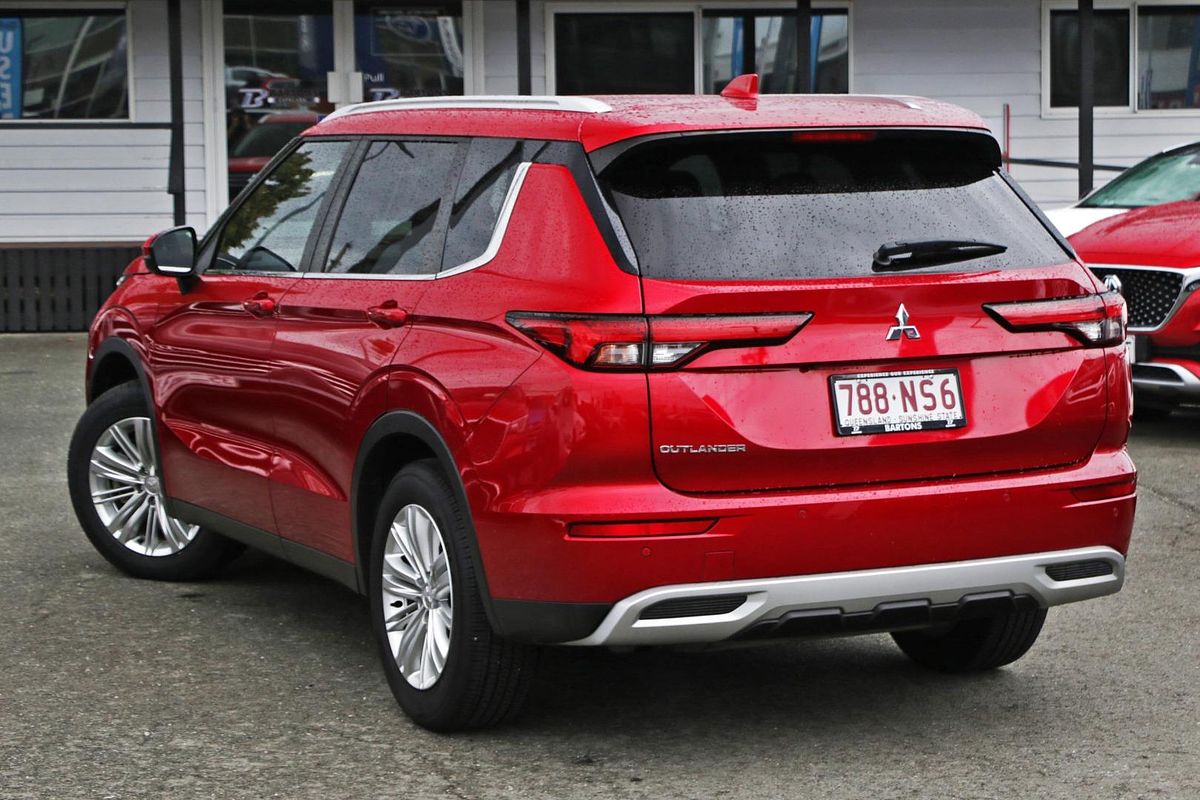 2021 Mitsubishi Outlander LS ZM