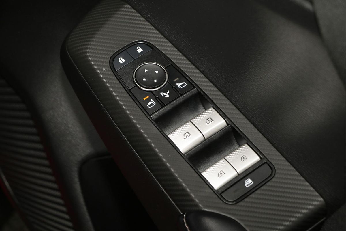 2021 Mitsubishi Outlander LS ZM