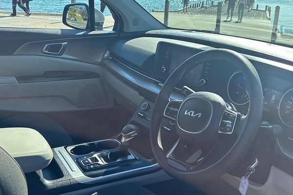 2024 Kia Carnival S KA4