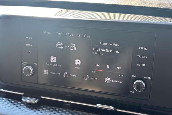 2024 Kia Carnival S KA4