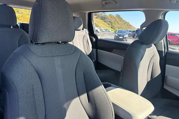 2024 Kia Carnival S KA4
