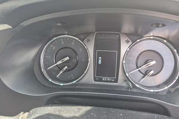 2024 Toyota Hilux SR5 48V GUN126R 4X4