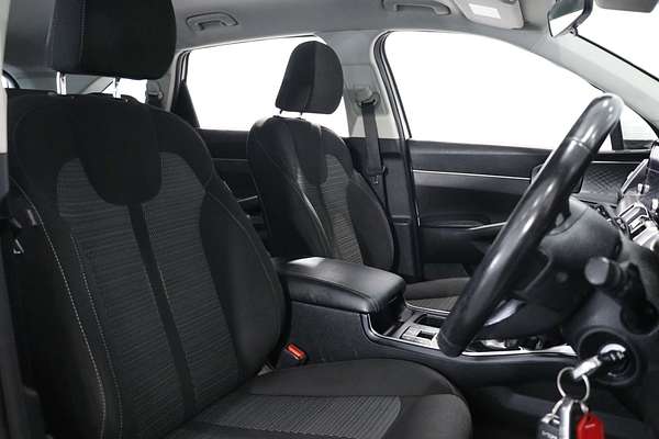 2022 Kia Sorento Sport MQ4