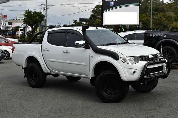 2014 Mitsubishi Triton GLX-R MN 4X4