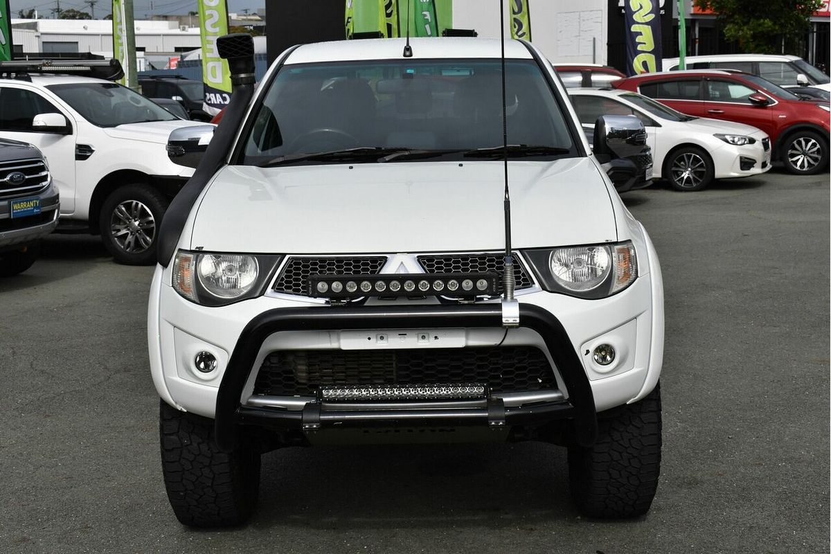 2014 Mitsubishi Triton GLX-R MN 4X4