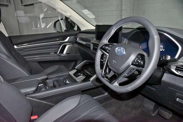 2025 LDV D90 Executive SV9A