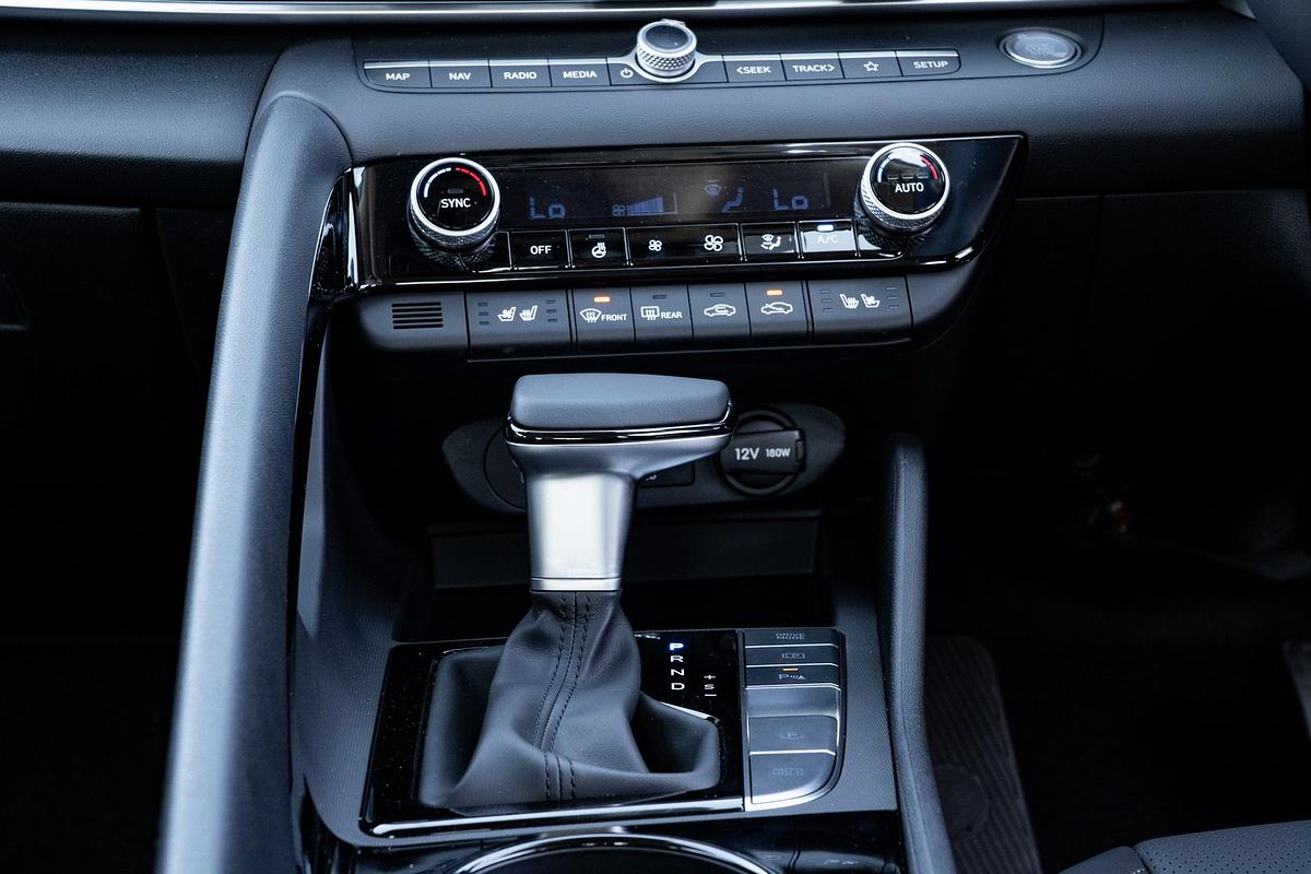 2025 Hyundai i30 Premium CN7.V2