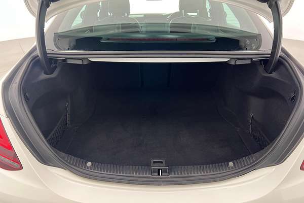 2020 Mercedes-Benz C-Class C200 W205