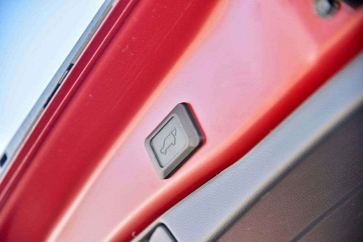 2024 Toyota RAV4 Cruiser AXAH52R