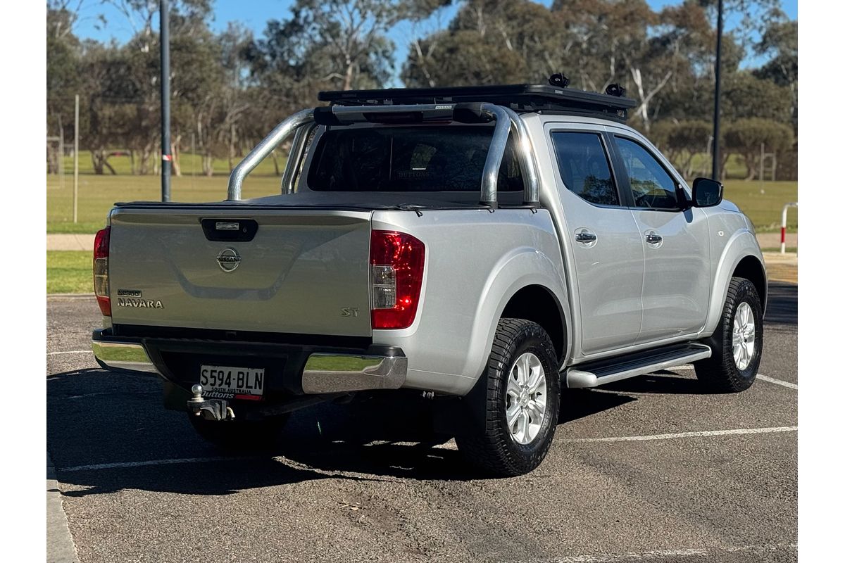 2015 Nissan Navara ST D23 4X4