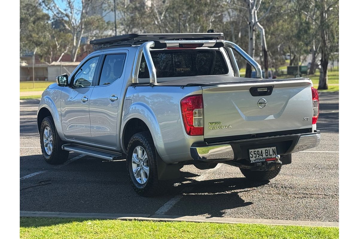 2015 Nissan Navara ST D23 4X4