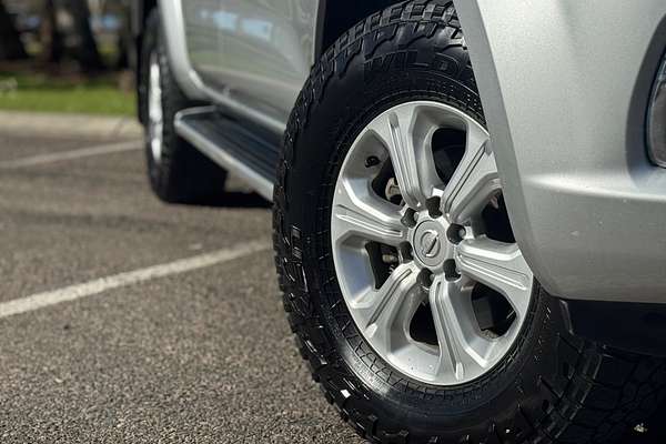 2015 Nissan Navara ST D23 4X4