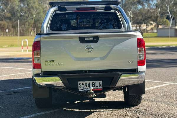 2015 Nissan Navara ST D23 4X4