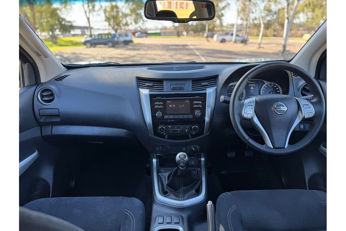 2015 Nissan Navara ST D23 4X4