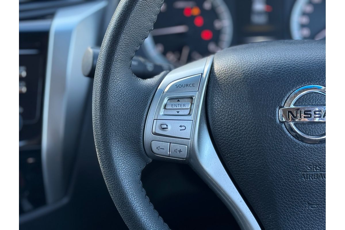 2015 Nissan Navara ST D23 4X4
