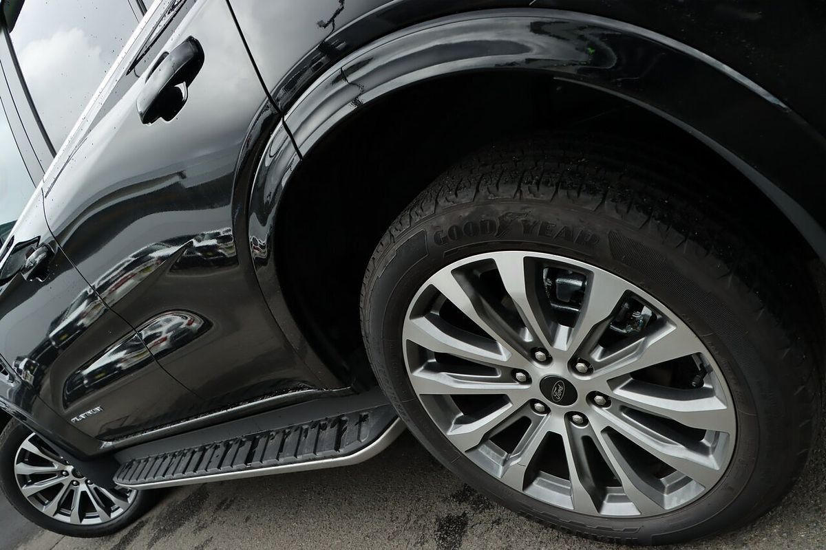 2025 Ford Everest Platinum 3.0L