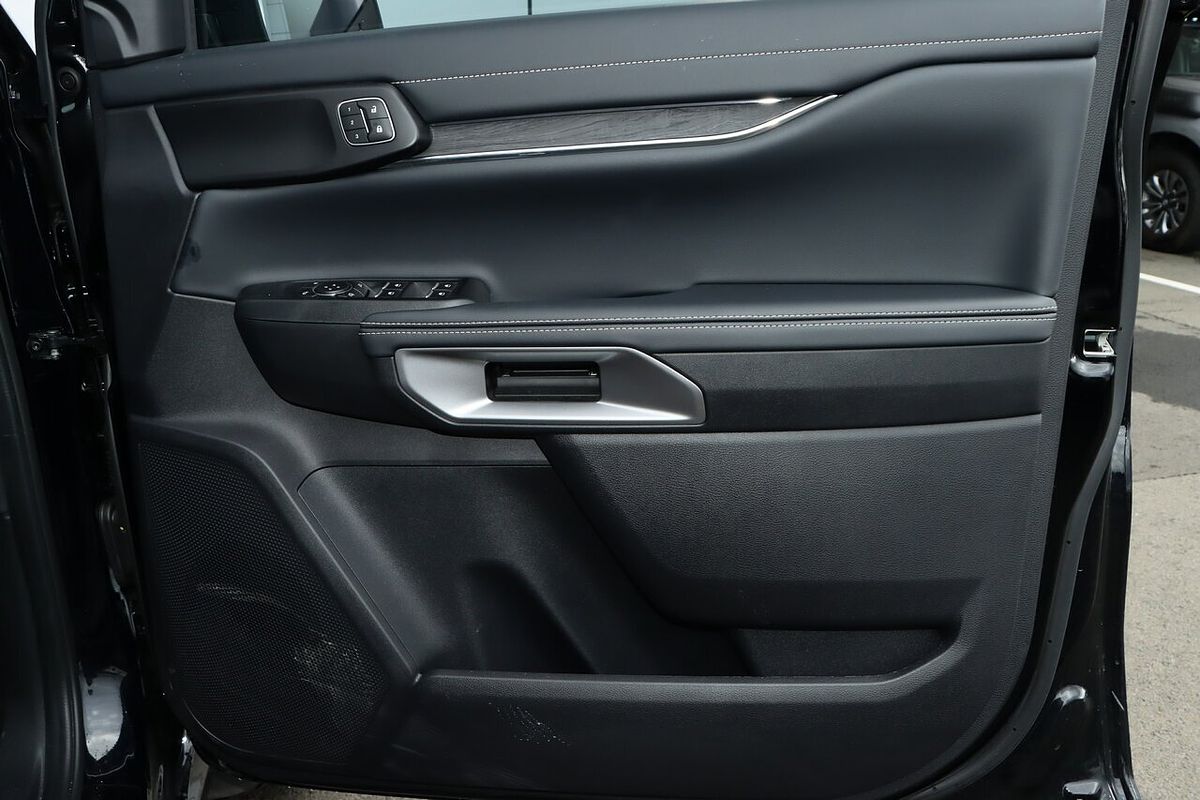 2025 Ford Everest Platinum 3.0L