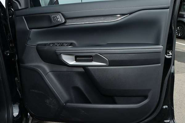 2025 Ford Everest Platinum 3.0L