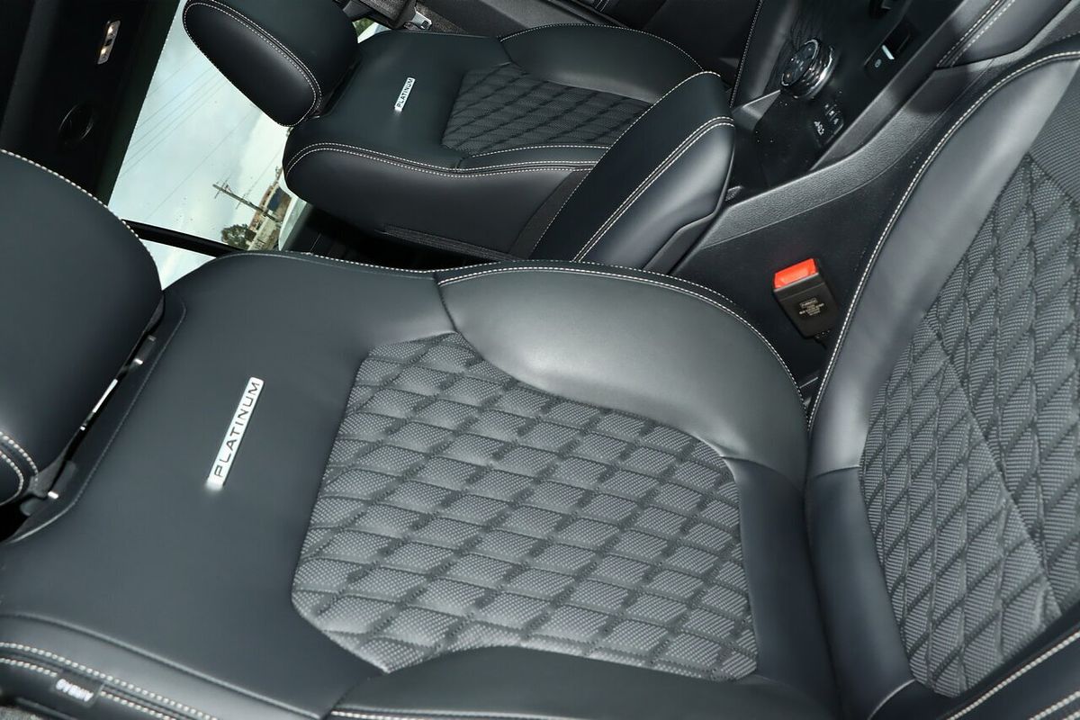 2025 Ford Everest Platinum 3.0L