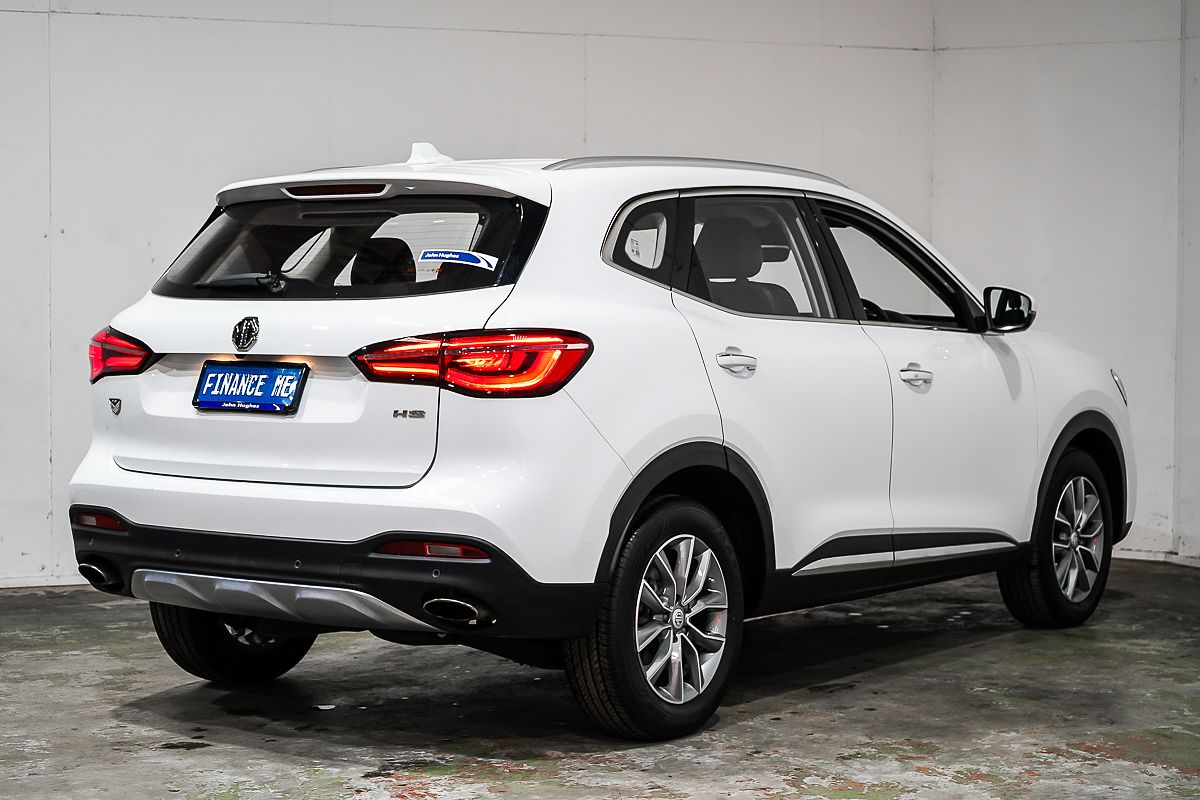2024 MG HS Vibe SAS23