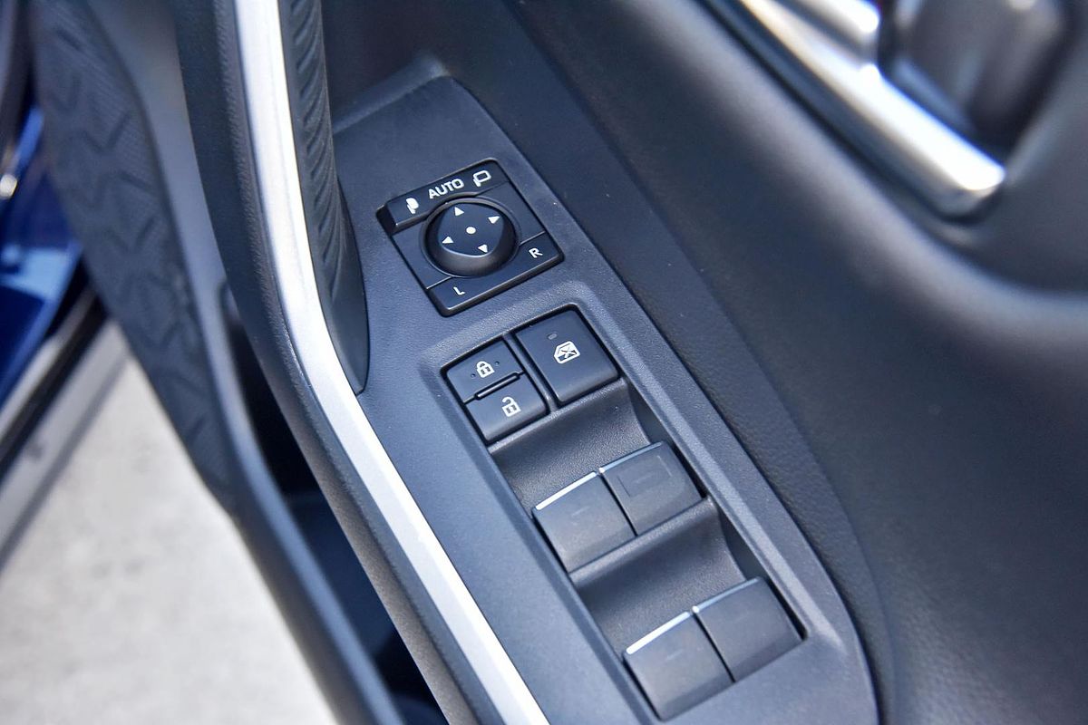2024 Toyota RAV4 Cruiser AXAH52R