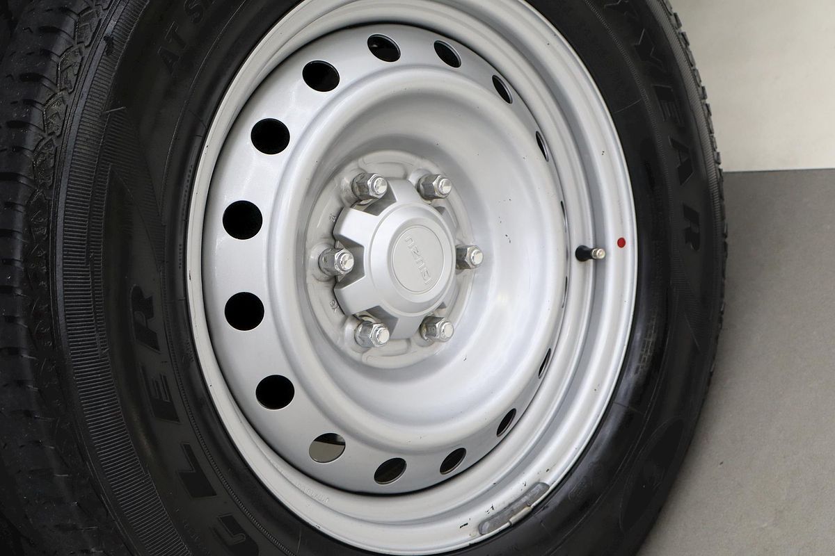 2020 Isuzu D-MAX SX High Ride Rear Wheel Drive