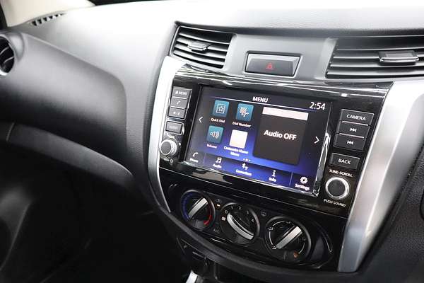 2021 Nissan Navara SL D23 Rear Wheel Drive