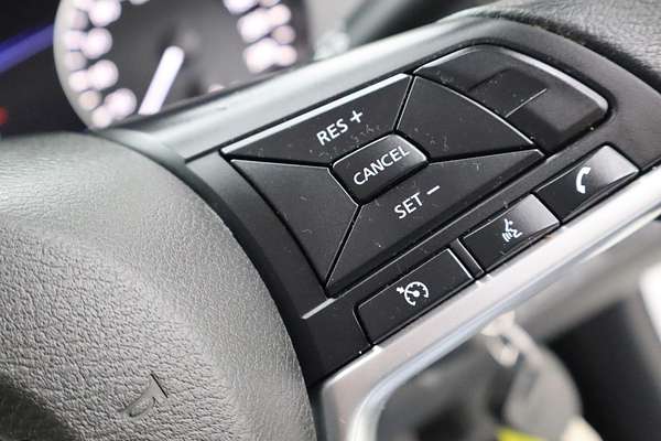 2021 Nissan Navara SL D23 Rear Wheel Drive