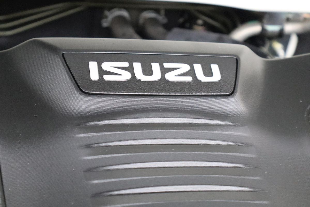 2021 Isuzu D-MAX SX High Ride Rear Wheel Drive