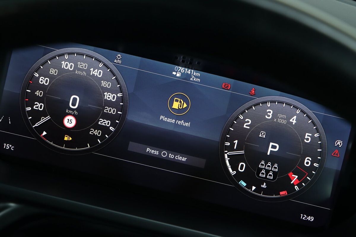 2021 Land Rover Defender 110 P300 S L663